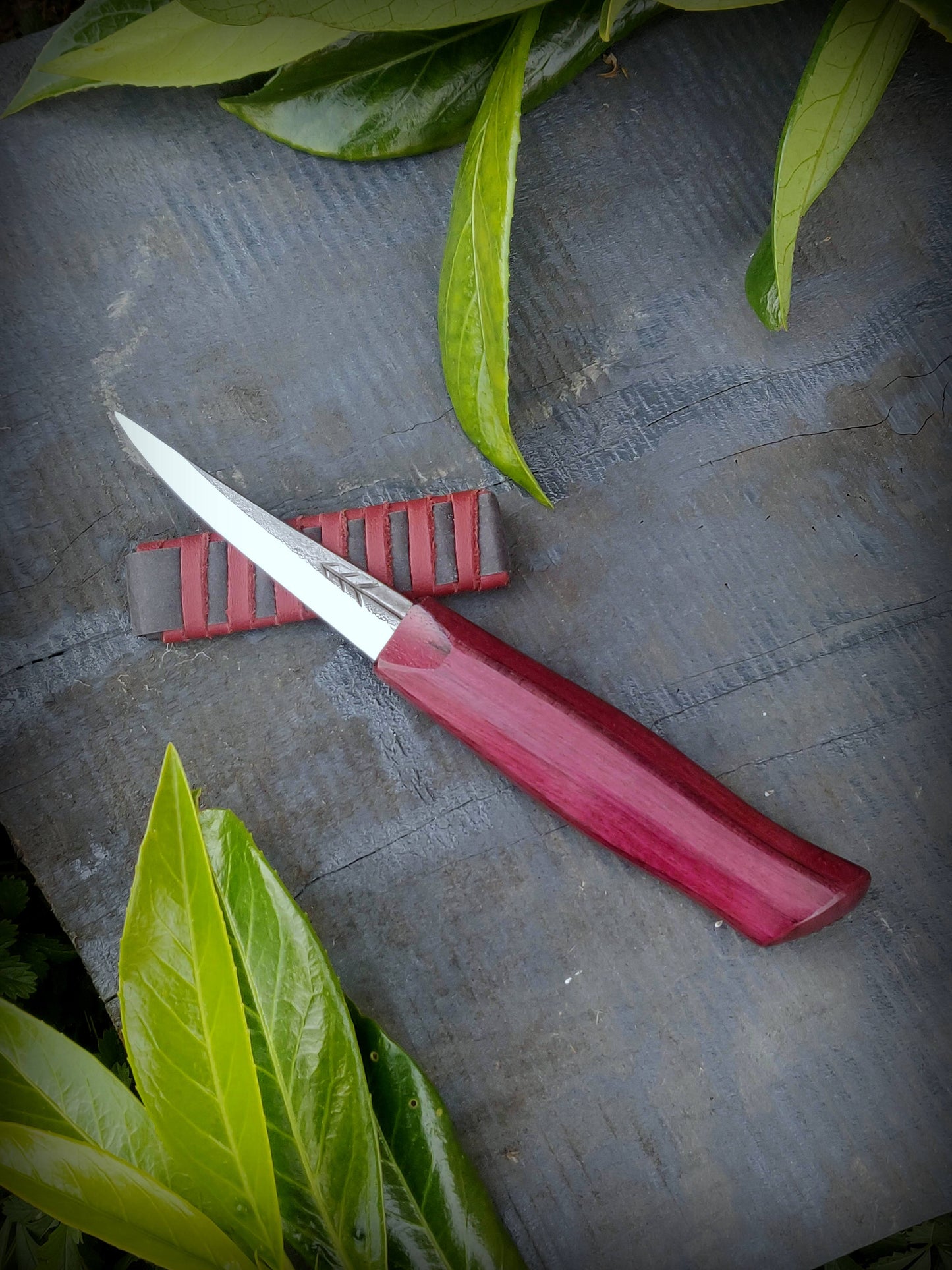 85mm Woodcarving knife, whittling knife with purple heart handle