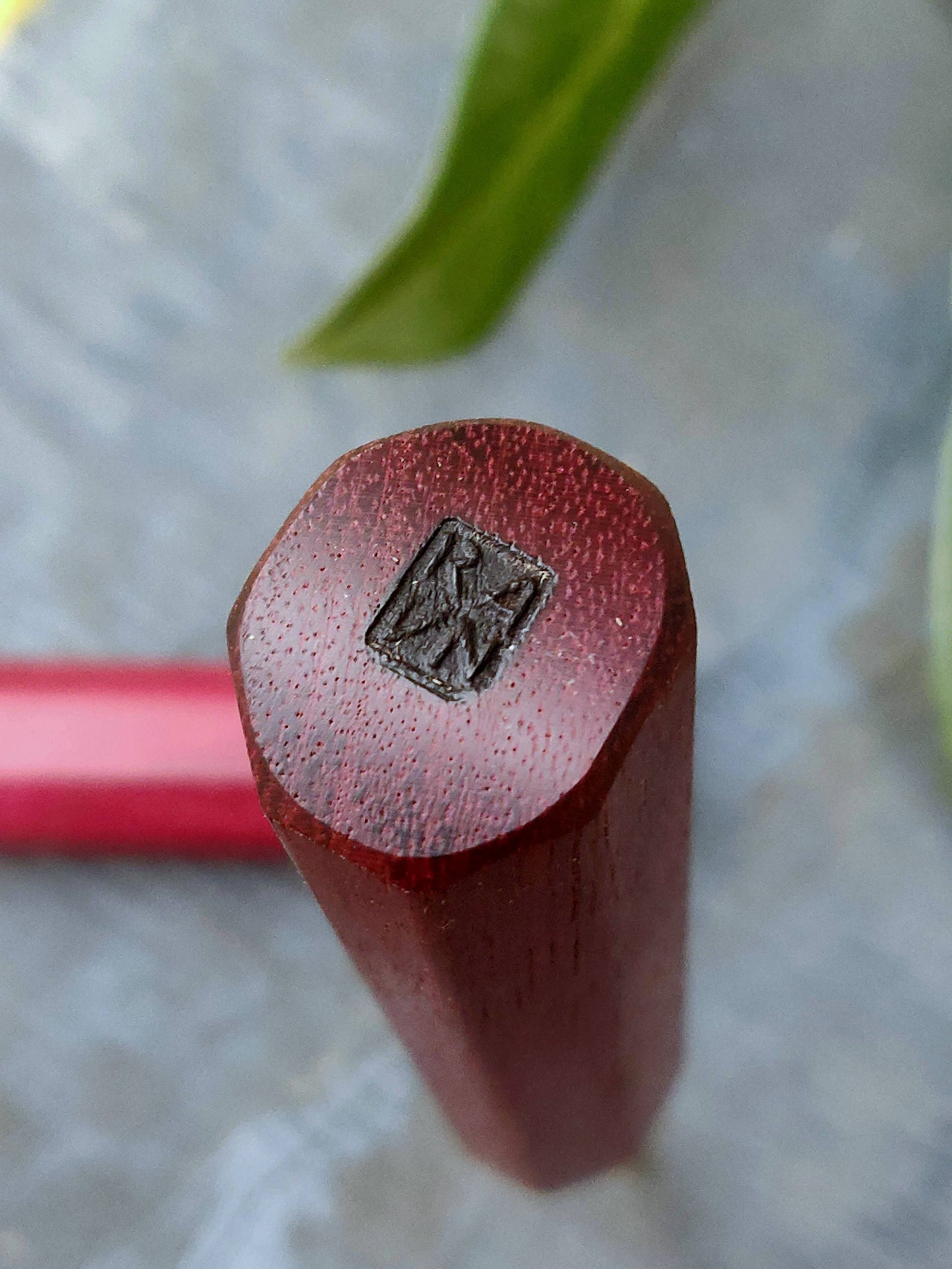 85mm Woodcarving knife with wooden magnetic sheat Style2