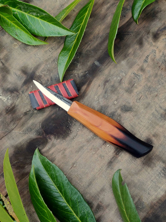 55mm Woodcarving knife , Fresh wood carving