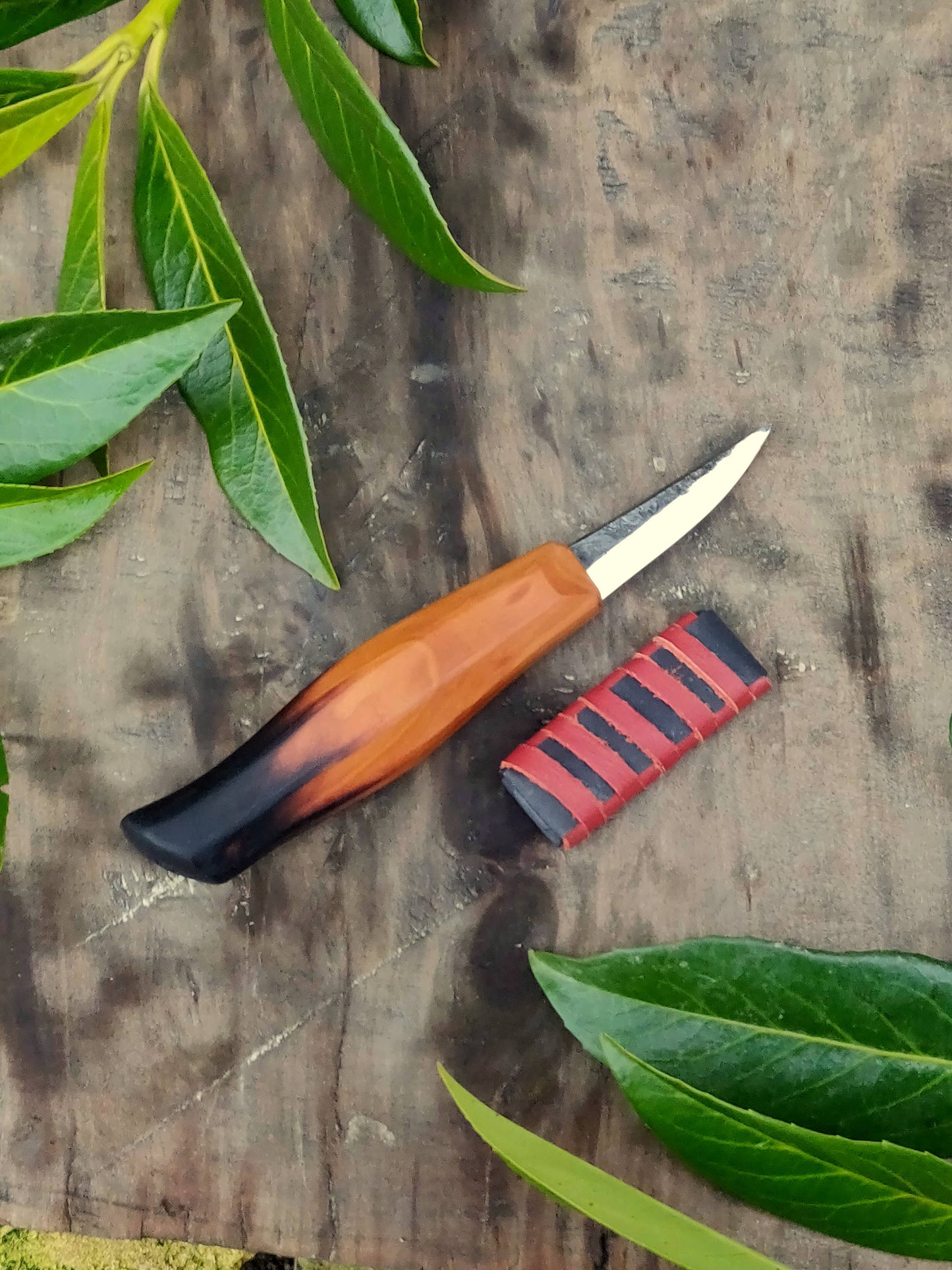 55mm Woodcarving knife , Fresh wood carving