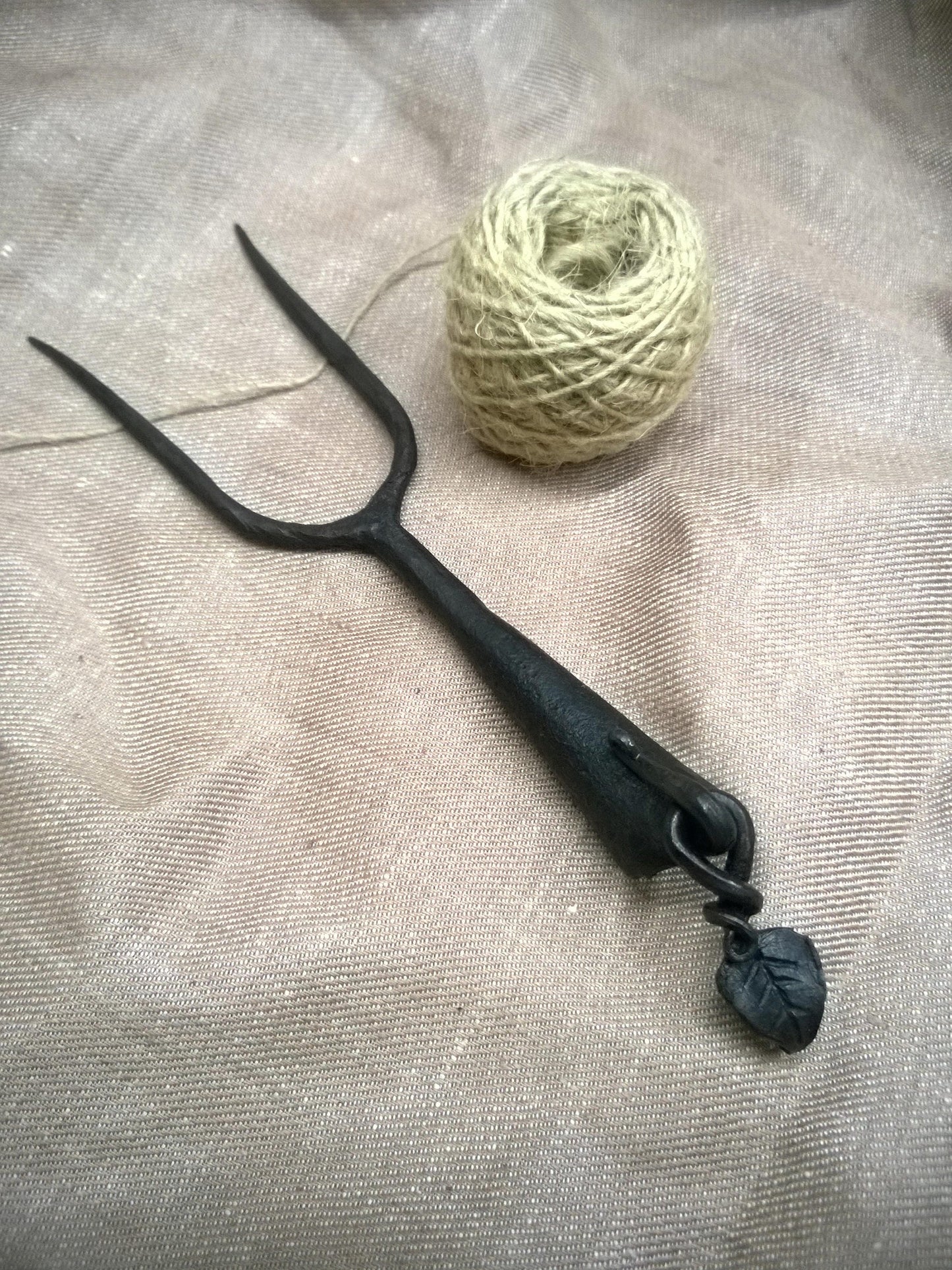 Roasting fork, Campfire forks