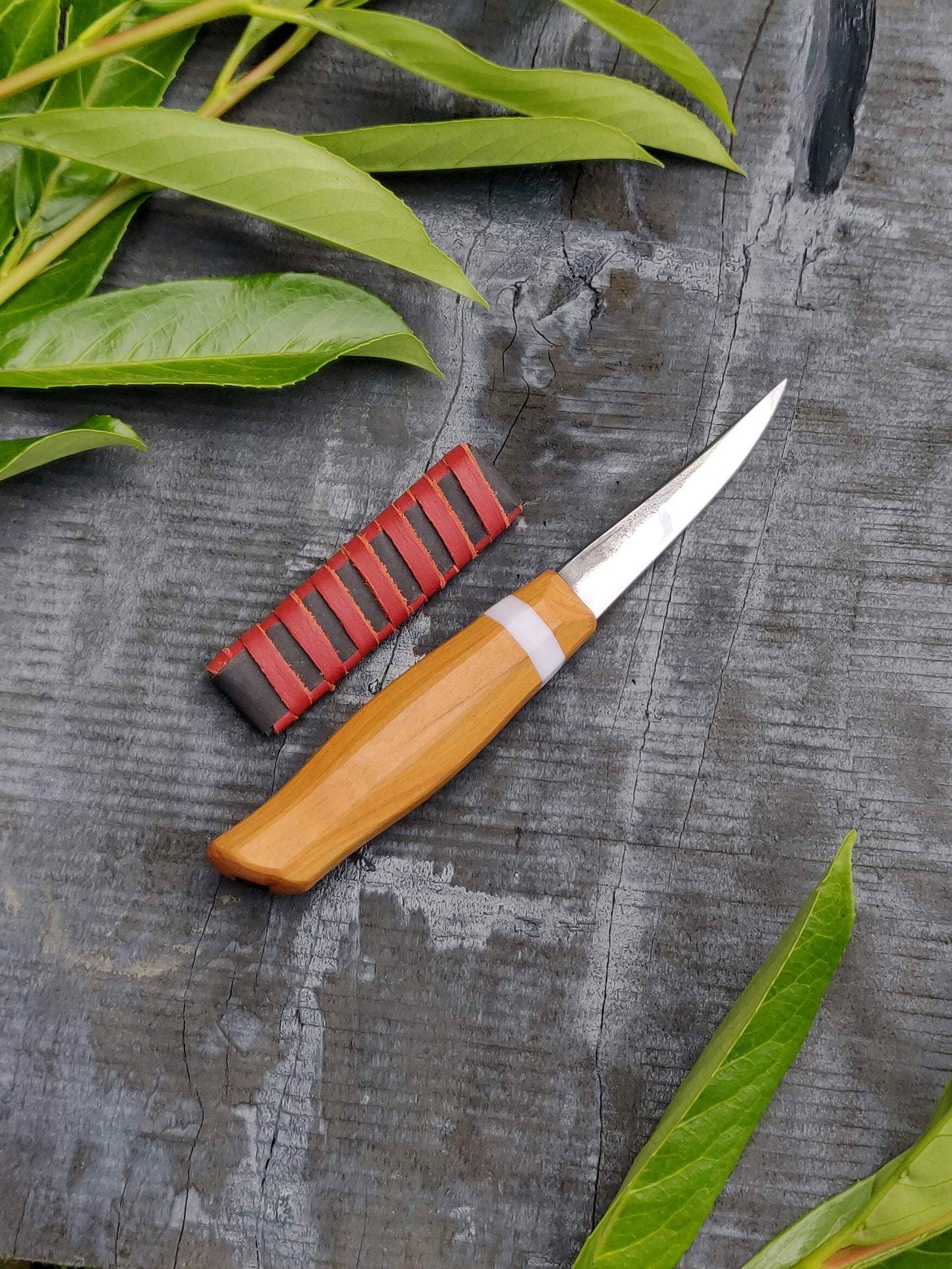 85mm Slojd knife, Cherry wood, Whittling knife, Fresh wood carving