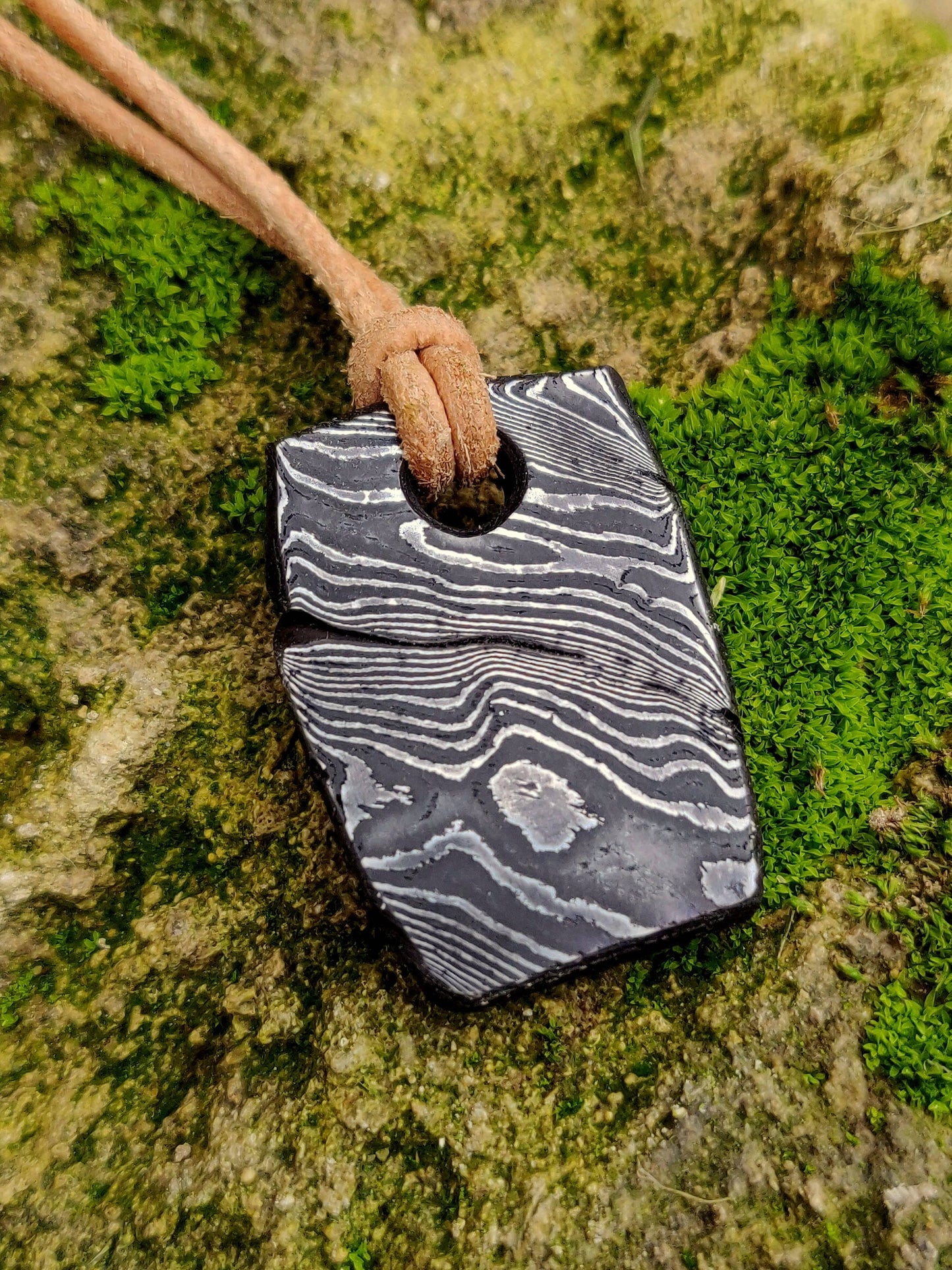 Othala Rune pendant hanforged laminated steel, Damascus rune pendant,